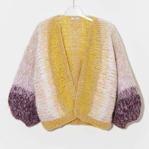 (S/M) MAIAMI ALPACA BOUCLE OMBRE BOMBER CARDIGAN - AUBERGINE/YELLOW